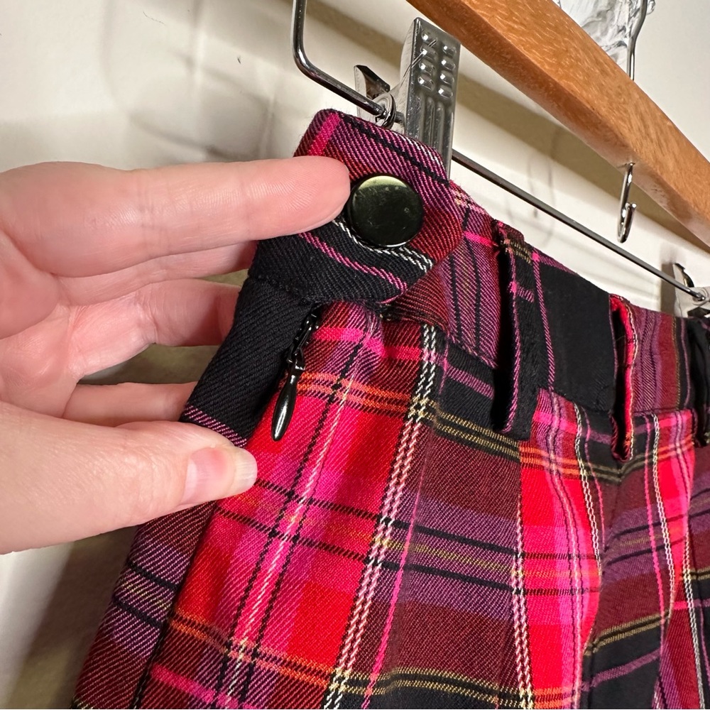 Topshop Martha Check Peg Leg Trousers Pink- and red-tinged tartan - Picture 5 of 12
